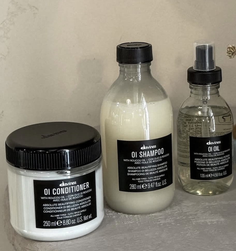 Hair Care Clinic - Davines Hair Care Essential OI Roucou